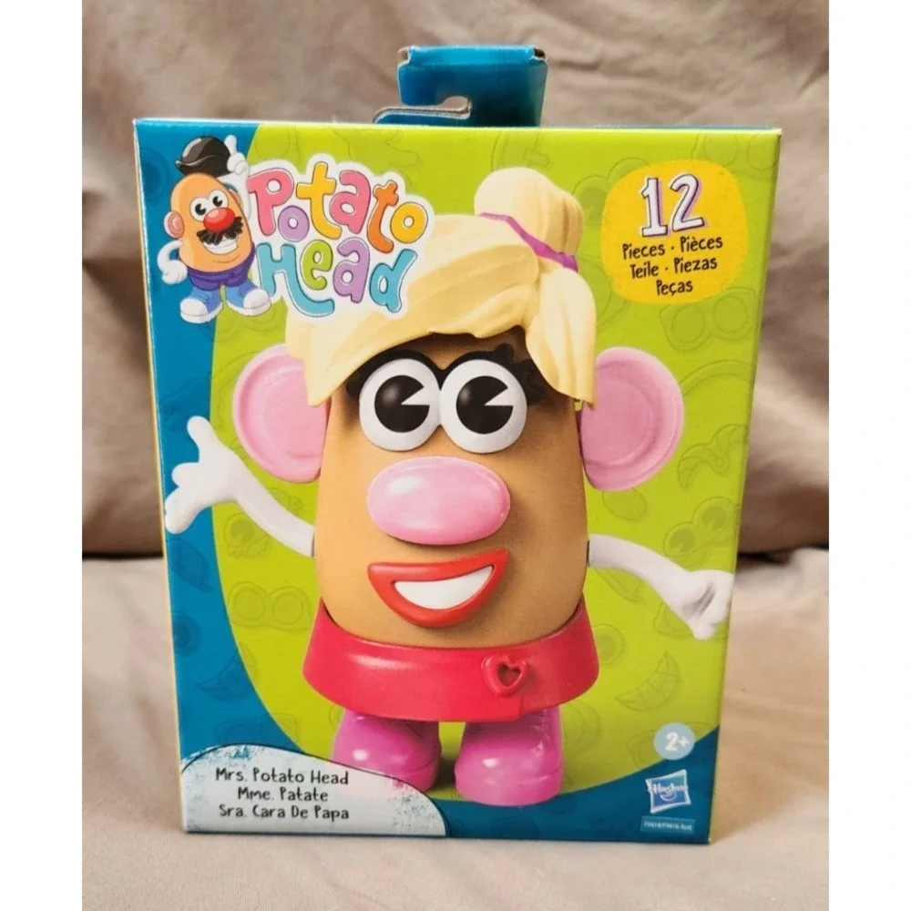 MRS. POTATO HEAD 12 Piece Set - NEW